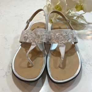 Vaneli women’s thong buckle, flip-flops, size 11
